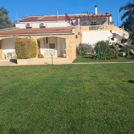 Tenuta San Giorgio Nocleg ze śniadaniem 3*